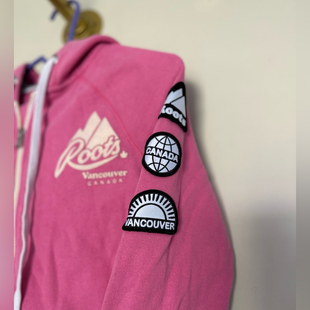 Roots Zip Up Hooded Jacket w/ Side Sleeve Patches in Pink